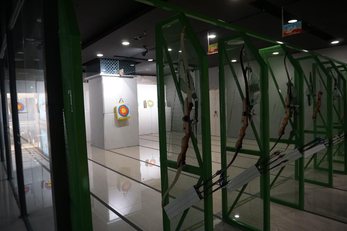 同一家射箭馆:新手vs老手、室内vs室外、散客vs会员体验全记录