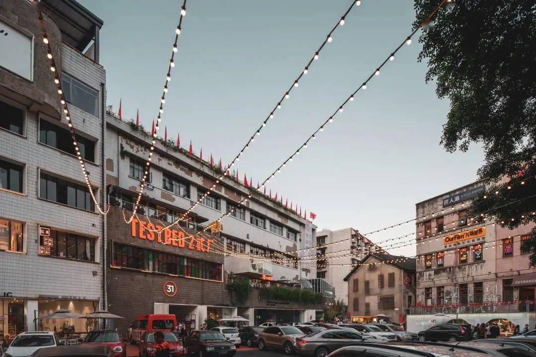 TESTBED2｜印钞厂里的手冲咖啡，和一段被折叠的时光